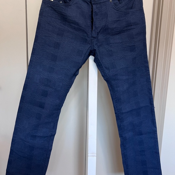 DIESEL - Picture 3 of 4